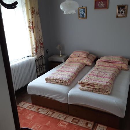 Lacihaz Igal Buitenkant foto